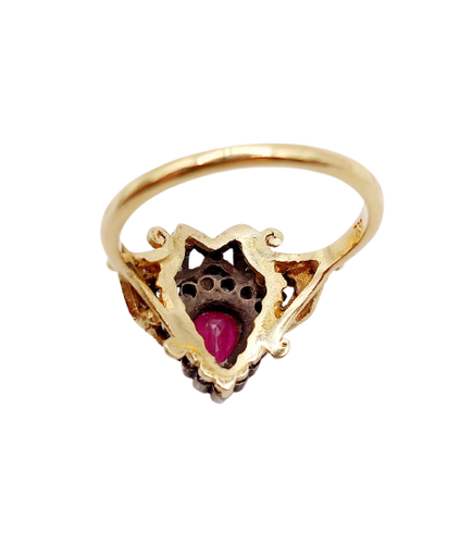 Antique duchess ring in 18K gold, silver, rubies and diamonds 