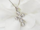 Collier Collier croix en or blanc et diamants 58 Facettes 21080