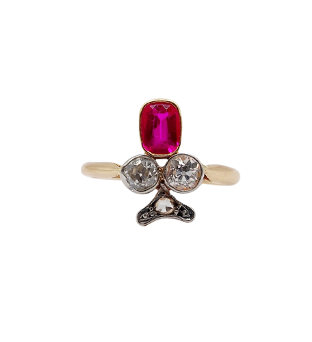 Bague 55 Bague trèfle antique en or 18k, platine, rubis synthétique et diamants 58 Facettes A07364