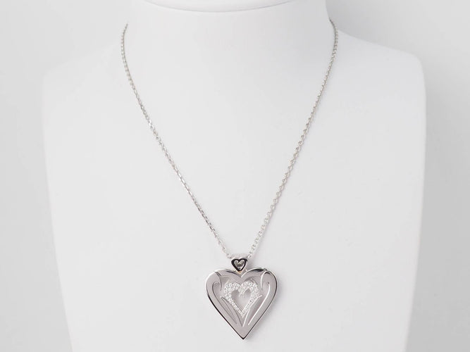 Collier Collier cœur en or blanc 18k et diamants 58 Facettes 33084