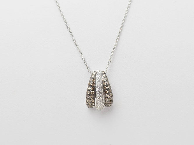 Collier Collier pendentif en or blanc et diamants 58 Facettes 29193