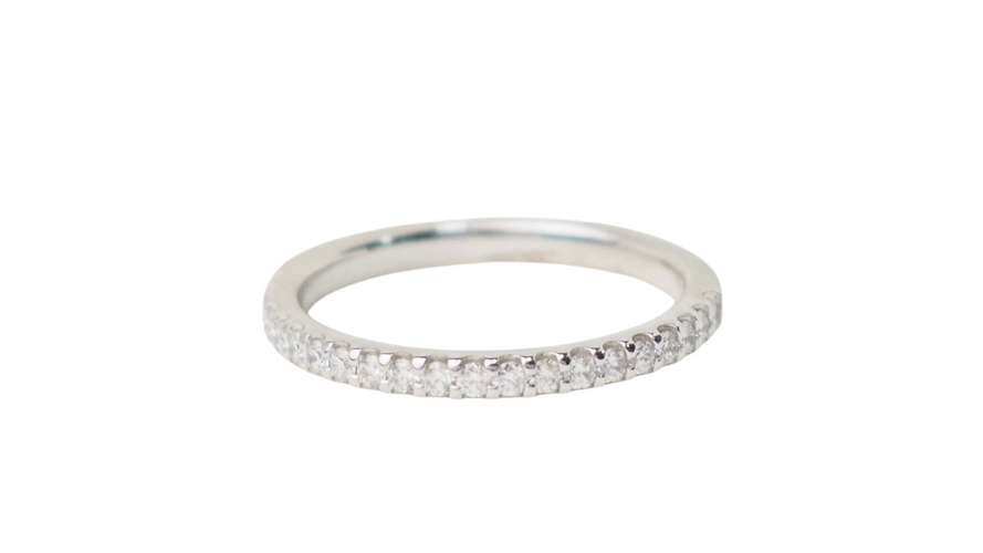 Bague 50 Demi-alliance - Bague en or blanc et diamants 0,25 ct 58 Facettes 32245