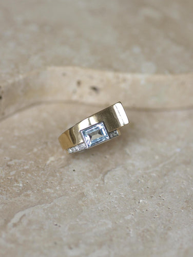 Bague 53 Bague Tank Art déco en or jaune, platine, aigue-marine et diamants 58 Facettes