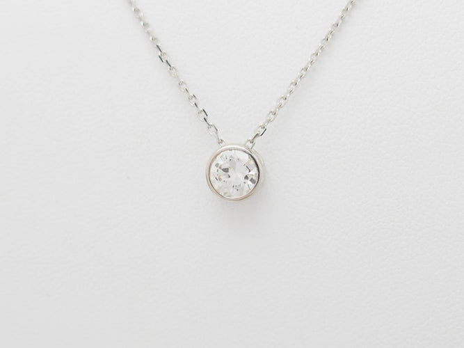 Collier Collier solitaire en or blanc et diamant 0,77 ct 58 Facettes 31186