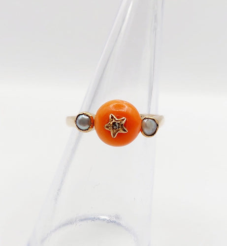 Bague 52 Bague antique en or 18K, corail, diamant et perles 58 Facettes A07393