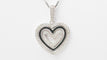 Collier Collier pendentif multi-cœurs en or blanc et diamants 58 Facettes 21089