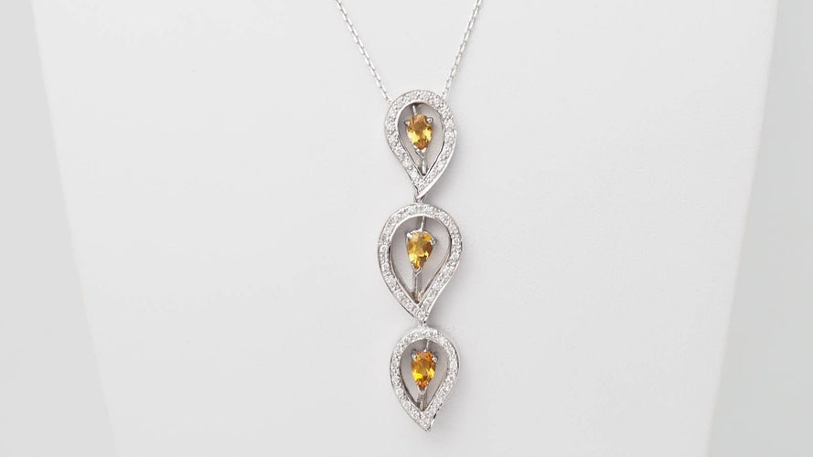 Collier Collier en or blanc, citrines et diamants 58 Facettes 32805b