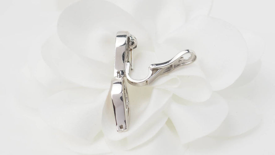 Boucles d'oreilles Boucles d'oreilles pendantes en or blanc, citrines et diamants 58 Facettes 32804