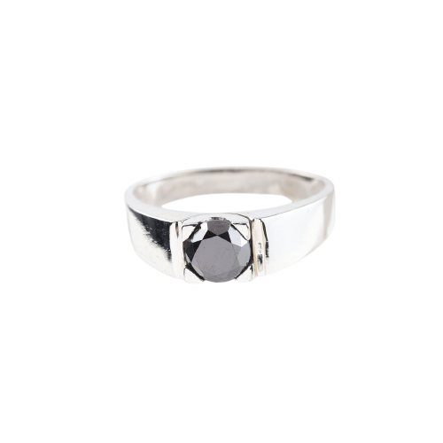 18K white gold ring with 1.68 ct black diamond 