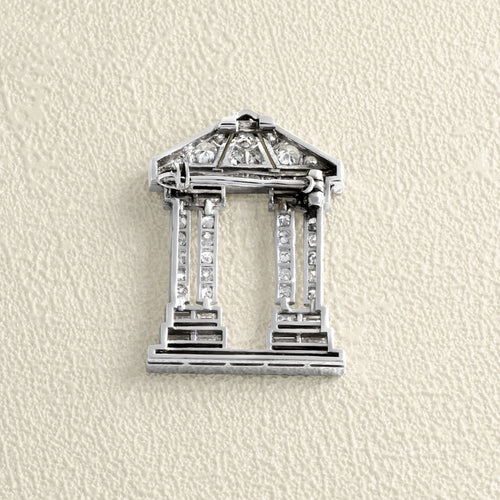 broche-temple-Платина-et-diamants.jpg