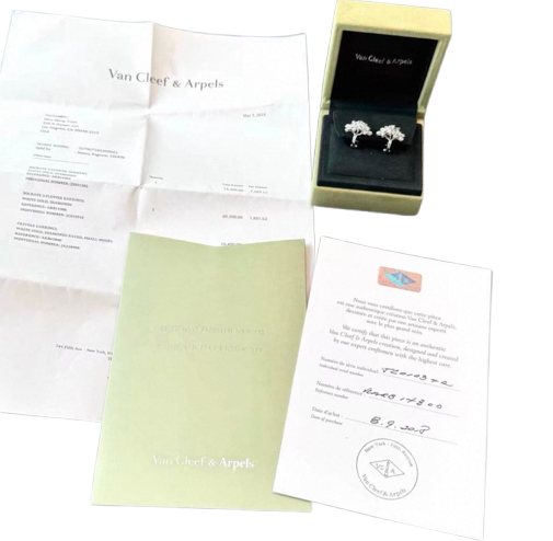 Van Cleef & Arpels Socrate - White gold and diamond earrings 