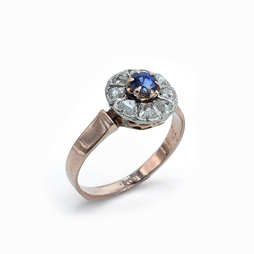 ring i roségull safir og diamanter.jpg