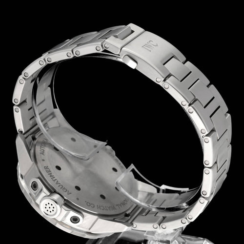 https://cdn.shopify.com/s/files/1/0013/2762/8363/files/IWC.AQT.012_5-2kopieren.3.jpg?v=1781527856