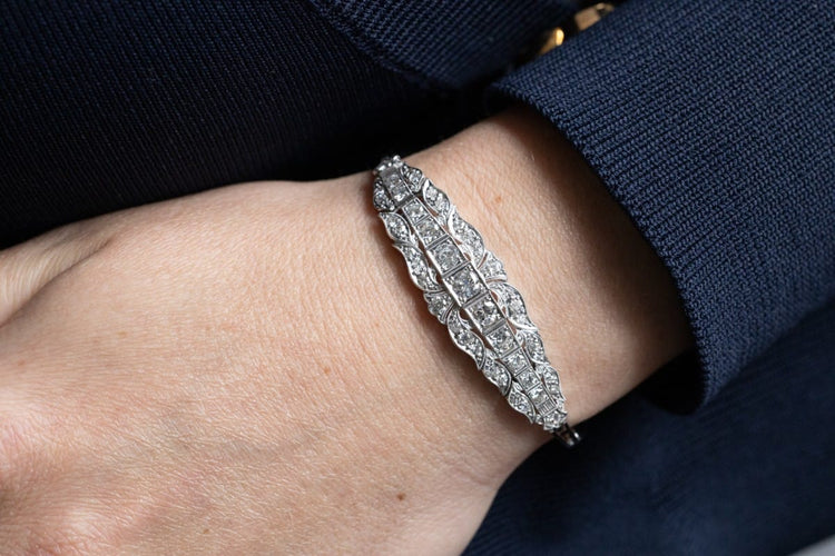 luxurious-270ct-diamond-bracelet (3).jpg