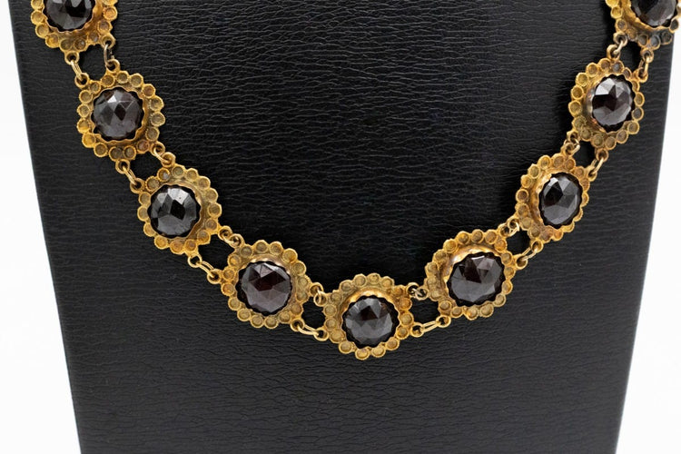 traditional-dutch-gold-necklace-with-garnets-first-half-of-the-19th-century (2).jpg