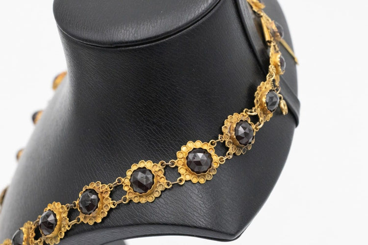 traditional-dutch-gold-necklace-with-garnets-first-half-of-the-19th-century (9).jpg