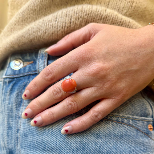 Bague 52 Bague corail, platine et diamants 58 Facettes REF2365-87