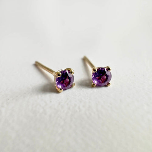 single-tulip-purple-tourmaline-earring-18k-gold-4.jpg