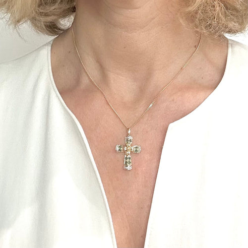 https://www.bijouxoccasionfrot.fr/wp-content/uploads/2026/06/Z15B51843P.jpeg