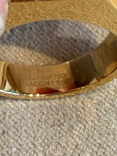 31600061 H.JPG