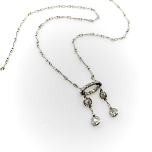 Necklace Neglected Edwardian necklace in platinum and old-cut diamonds 58 Facettes 11153
