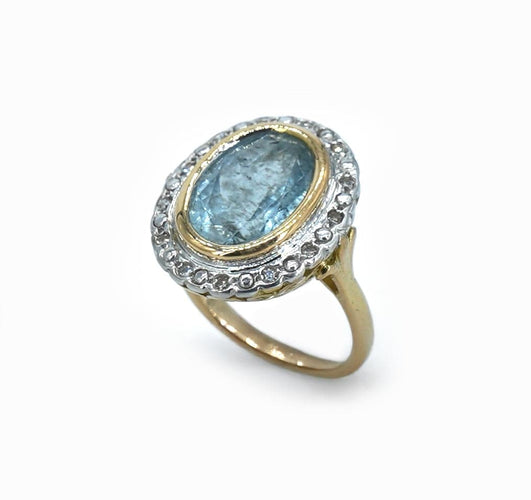 -ring i gult guld med akvamarin och diamanter-.jpg