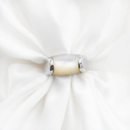 Bague Bulgari Tronchetto - Bague en or blanc et nacre 58 Facettes 141C24_M