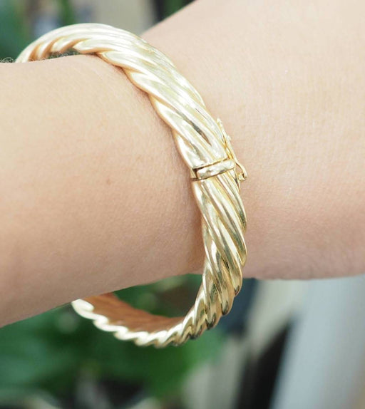 https://cdn.shopify.com/s/files/1/0750/3799/9372/files/P1010038JPG6a32a64c5964a853809421jpg_6a32a71c30a855.35324875.jpg?v=1782204624