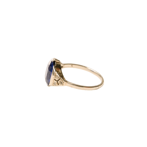 <div data-glossary-id="2004306">Art Déco</div> - Anillo de oro blanco, zafiro sintético y diamantes 