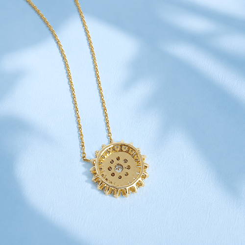 collier-pendentif-diamants-ajoure-or-18K.png