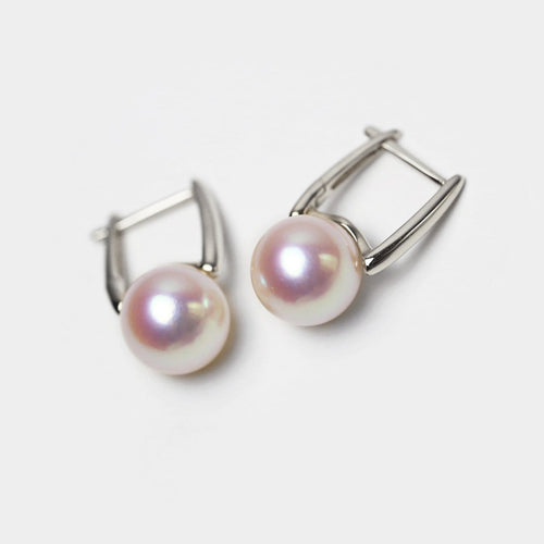 akoya-pearl-hoop-earrings-18k-white-gold-underwater-4.jpg