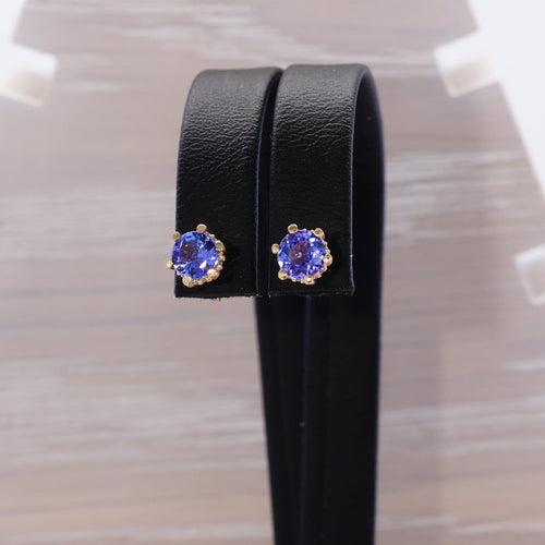 Boucles d'oreilles Boucles d'oreilles en or jaune, tanzanites et diamants 58 Facettes E0027