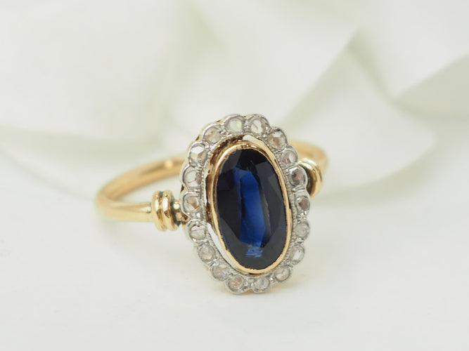 Bague 54.5 Bague Pompadour en or jaune, saphir de Verneuil et diamants 58 Facettes 33562