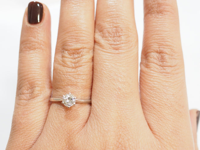 Bague 58 Solitaire - Bague en or blanc et diamant 0,50 ct 58 Facettes 33535