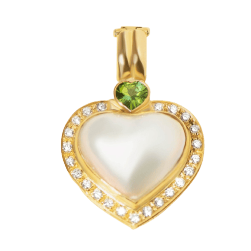 Pendentif Pendentif cœur en or jaune 750, perle Mabé, péridot et diamants 58 Facettes HJ250268