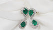 Boucles d'oreilles Pendants d'oreilles en or gris, émeraudes et diamants 58 Facettes 31131
