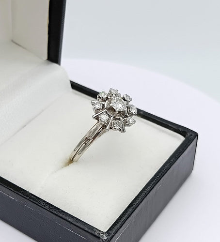 vintage-diamond-cluster-ring-2.jpg