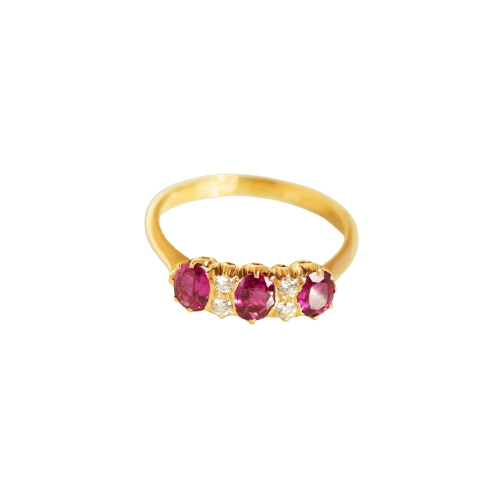 Bague 53 Bague en or jaune avec rubis et diamants 58 Facettes HJ062609