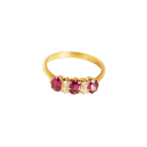Bague 53 Bague en or jaune avec rubis et diamants 58 Facettes HJ062609