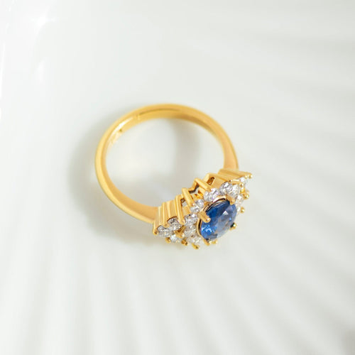 Bague 53 Bague en or jaune avec saphir et diamants 58 Facettes HJ062604