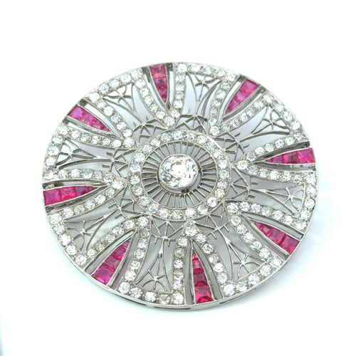 https://levanne.com/wp-content/uploads/2026/06/brooch-ruby2.jpeg