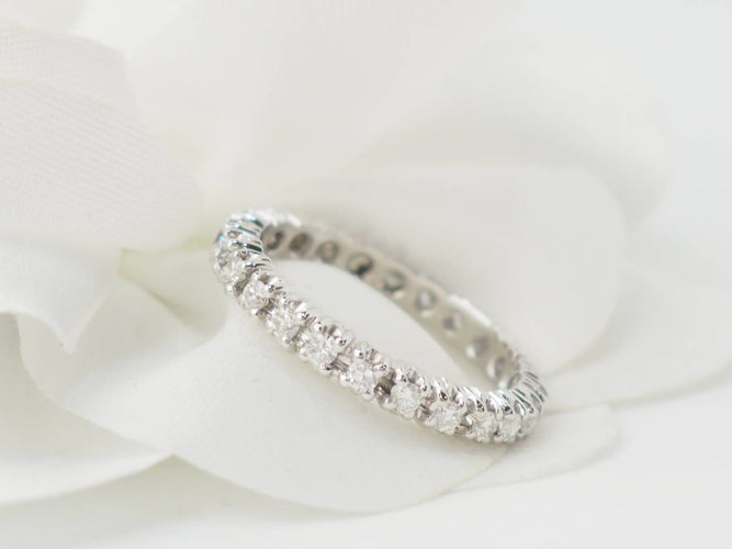 Bague 53 Alliance américaine - Bague en or blanc et diamants 0,75 ct 58 Facettes 33427