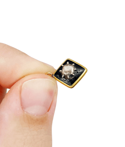 Viktorianskt hängsmycke i 18k guld, Silver och diamant med table-slipning 
