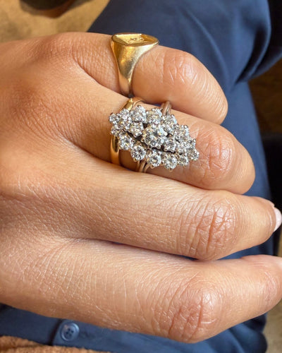 Bague 55.5 Bague marquise en or blanc et diamants 58 Facettes alcool