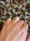 Bague 51 Bague ancienne en or 18K avec émeraude et diamants 58 Facettes