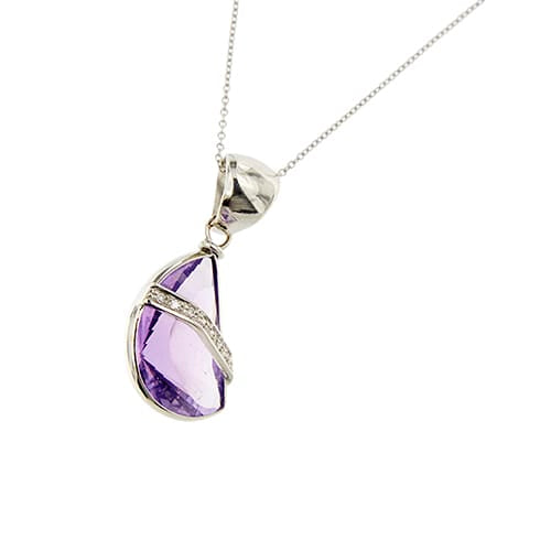 https://ledial.it/app/uploads/2026/06/37363-collana-oro-ciondolo-ametista-diamanti_07.jpg