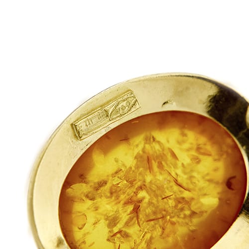 https://ledial.it/app/uploads/2026/06/28657-collana-oro-ciondolo-ambra_09.jpg