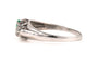 Bague 59 Bague contemporaine en or blanc 18 carats, émeraude et diamants 58 Facettes 23843