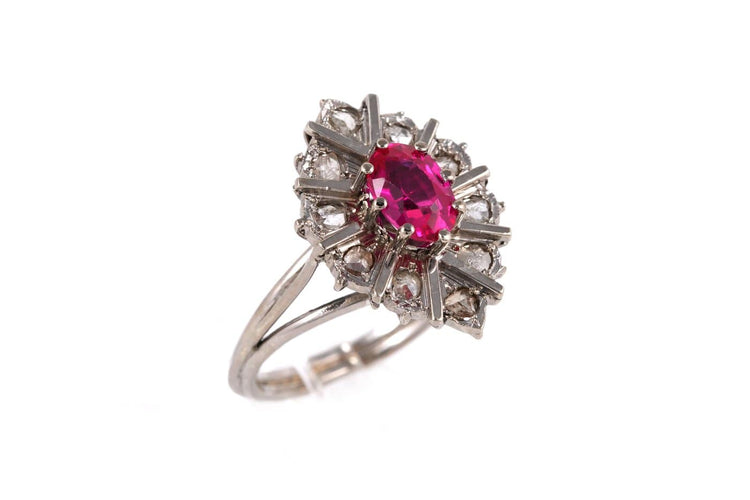 Bague 52 Art Déco - Bague en or blanc, rubis et diamants taille rose 58 Facettes 23846