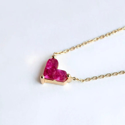 heart-to-have-027ct-ruby-18k-gold-necklace-5.jpg